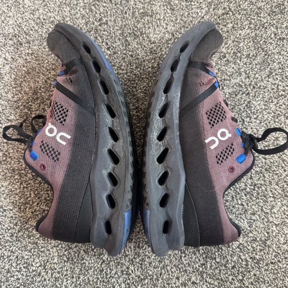 On Cloudstratus Men’s Running Shoes Size 9.5 Black Purple - Read - Picture 4 of 8